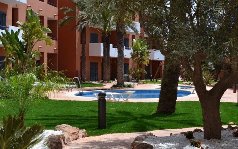 Apartamentos Turisticos Parque Tropical Vera Exterior photo