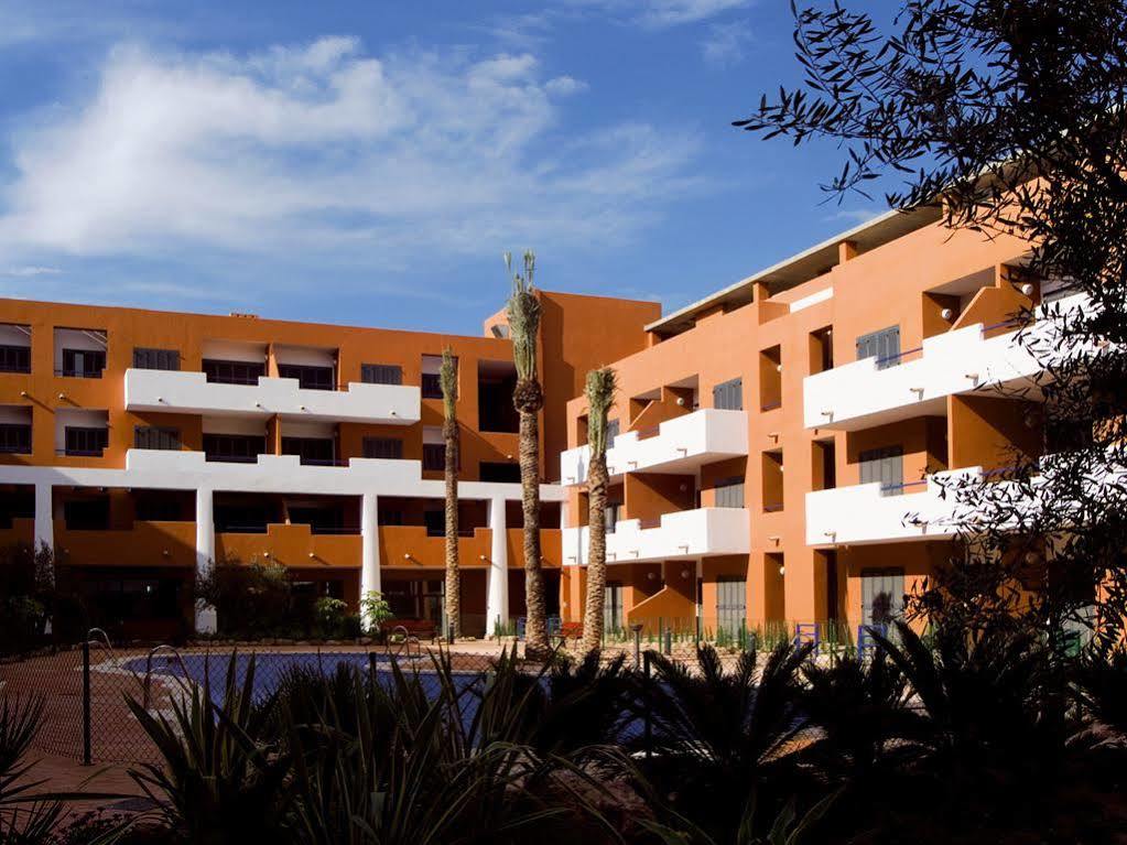 Apartamentos Turisticos Parque Tropical Vera Exterior photo